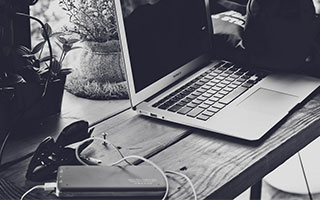 开云体育官网-国安晋级恒大球迷又爆官微：阿兰哪点不如艾克森？