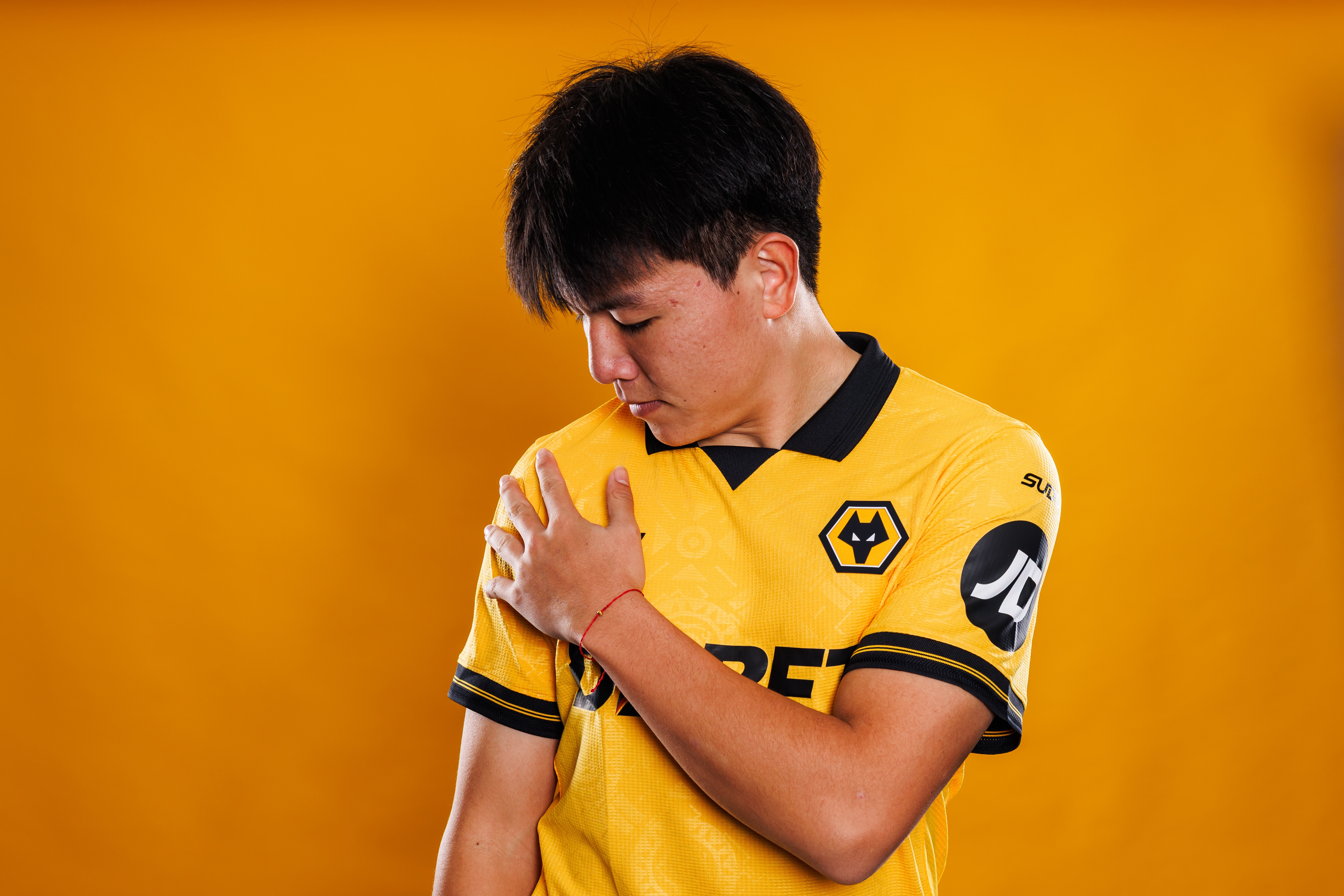 开云在线开户-东体：狼队为徐彬动用宝贵的ESC名额，应该也是看到他未来的潜力